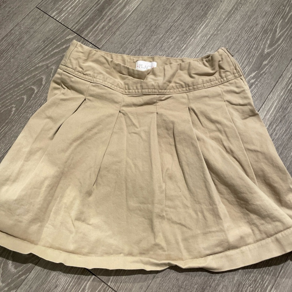 Place Beige Pleated Skirt